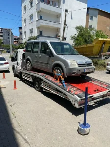 Dilovası bölgesinde araç kurtarma hizmetini temsil eden araç kurtarma hizmeti görseli.